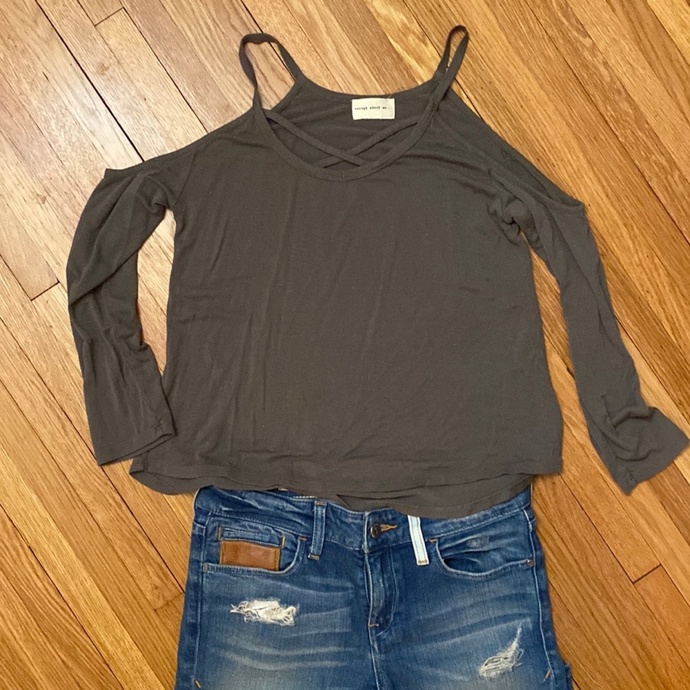 Sexy cut out long sleeve grey shirt